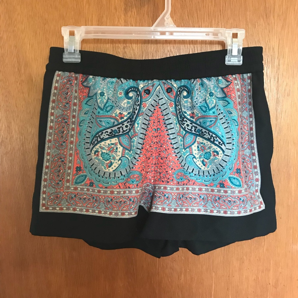 BCBG Patterned Shorts - Picture 4 of 8